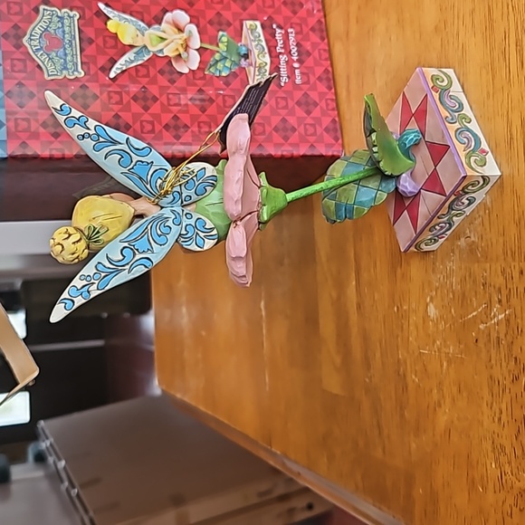 Jim Shore Walt Disney Showcase Collection Tinkerbell - Picture 6 of 7